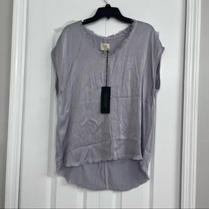 NWT Tina Jo womens boxy sleeveless shirt with raw trim grey small